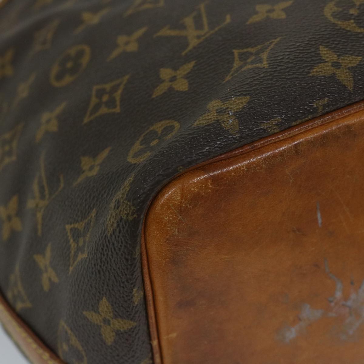 LOUIS VUITTON Monogram Petit Noe Shoulder Bag M42226 LV am5088