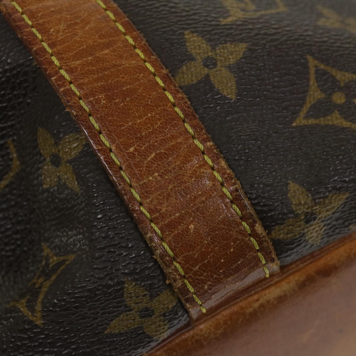 LOUIS VUITTON Monogram Petit Noe Shoulder Bag M42226 LV am5088
