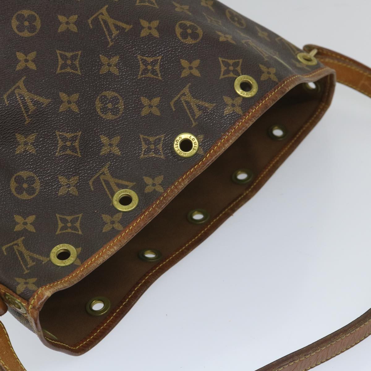 LOUIS VUITTON Monogram Petit Noe Shoulder Bag M42226 LV am5088