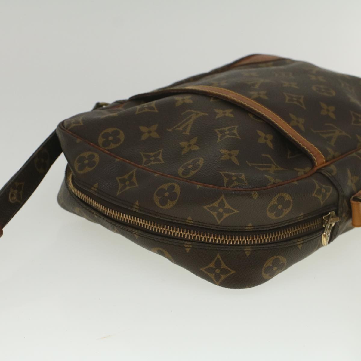 LOUIS VUITTON Monogram Danube MM Shoulder Bag M45264 LV am5089