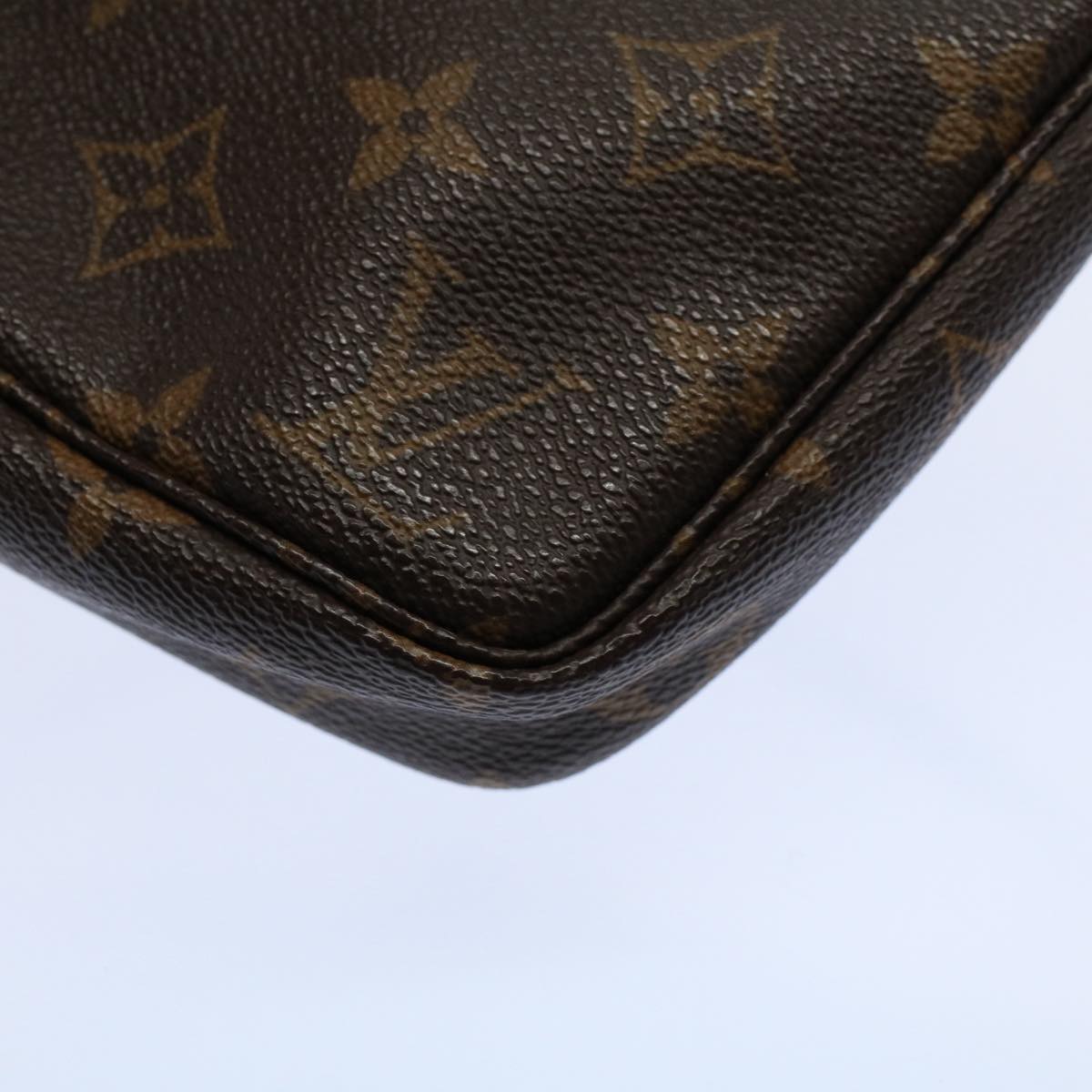 LOUIS VUITTON Monogram Pochette Accessoires Pouch M51980 LV am5093