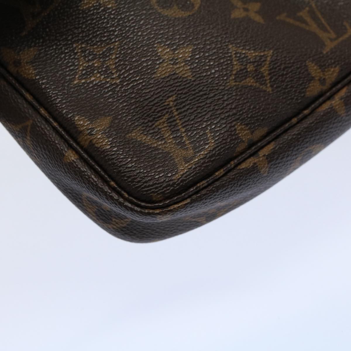 LOUIS VUITTON Monogram Pochette Accessoires Pouch M51980 LV am5093