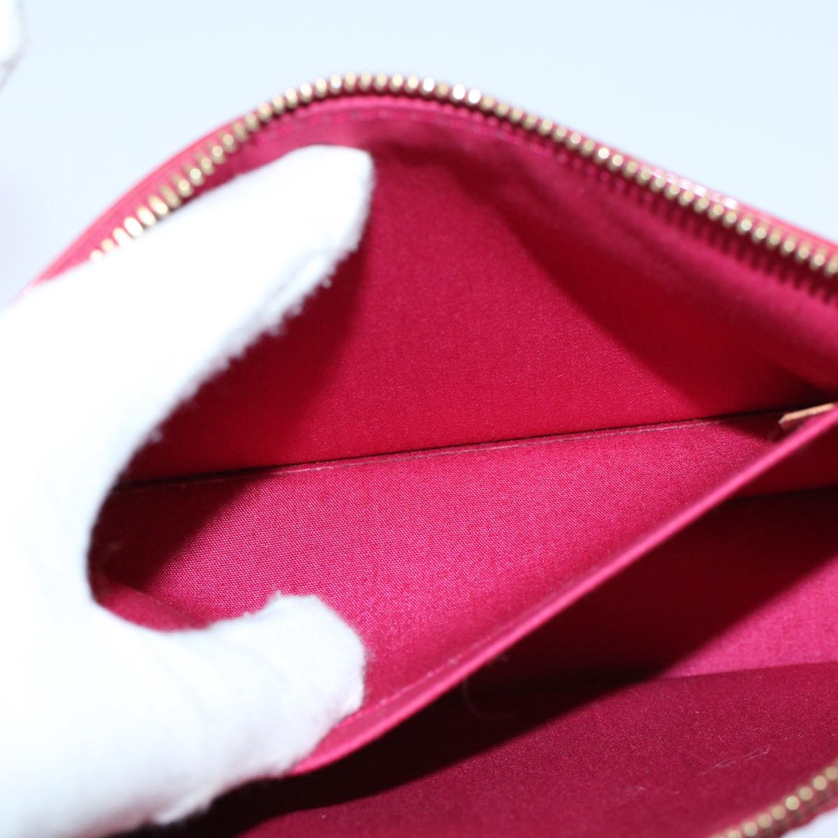 LOUIS VUITTON Monogram Vernis Pochette Accessoires Pouch Red M91577 am5106