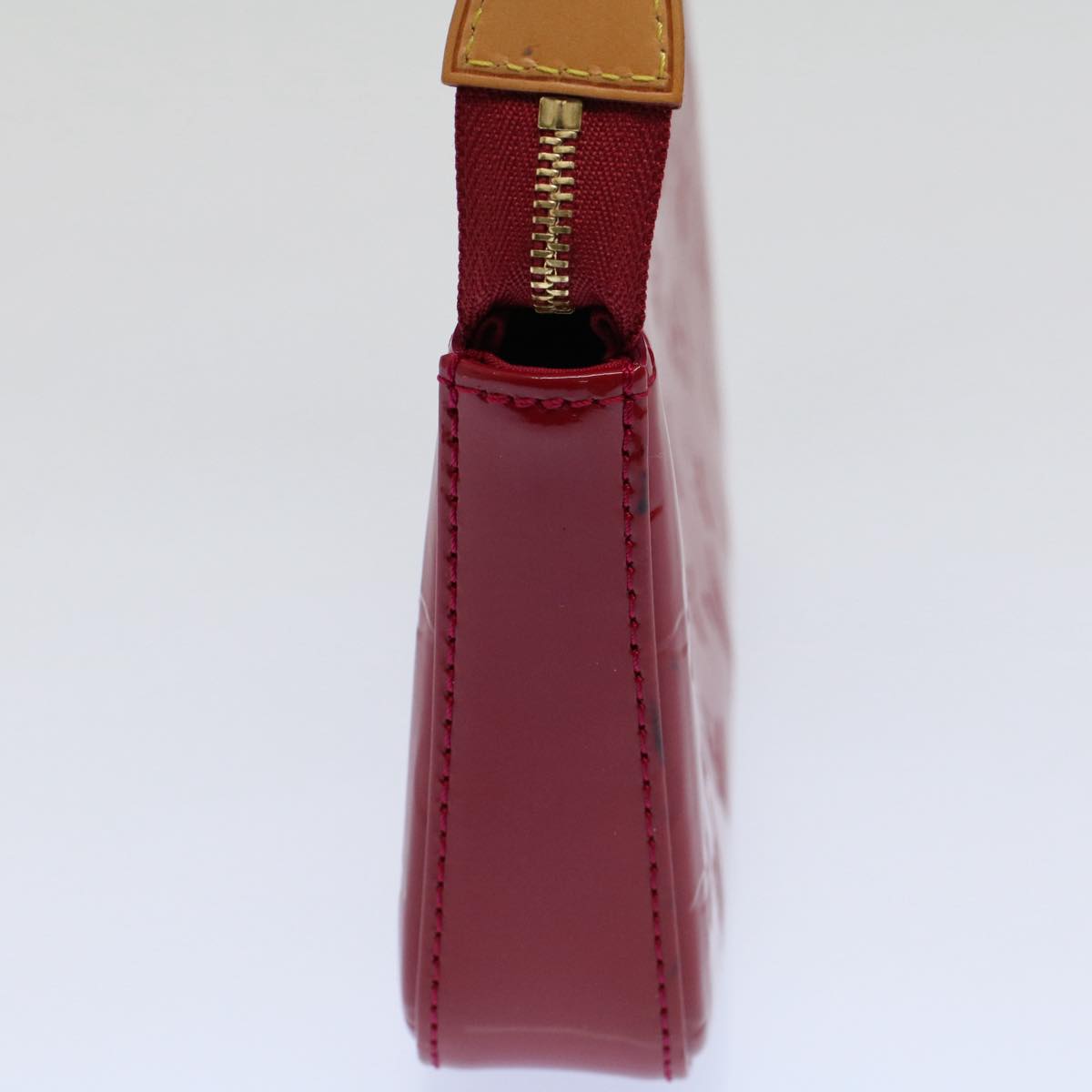 LOUIS VUITTON Monogram Vernis Pochette Accessoires Pouch Red M91577 am5106