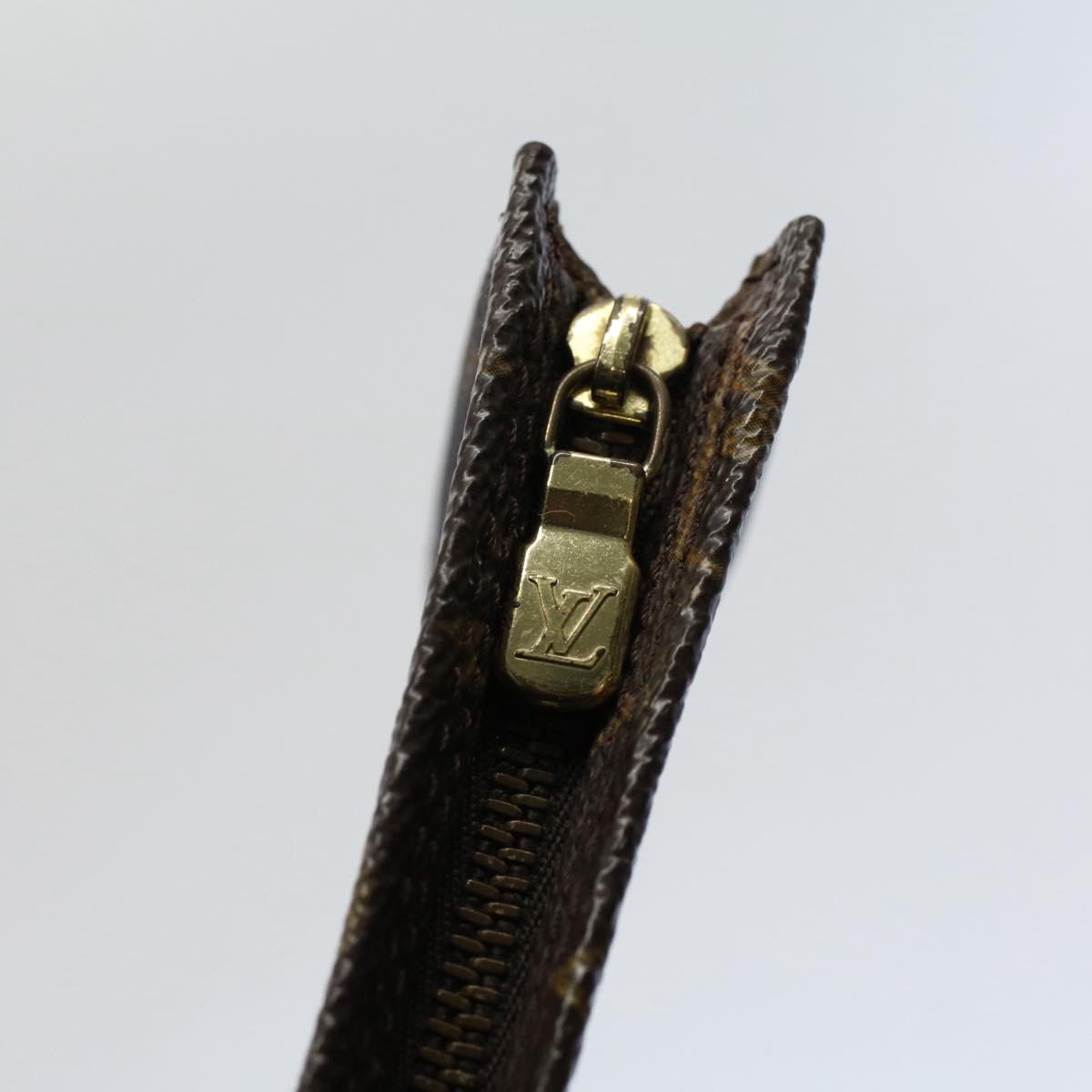 LOUIS VUITTON Monogram Bucket GM Pouch Accessory Pouch LV am5108