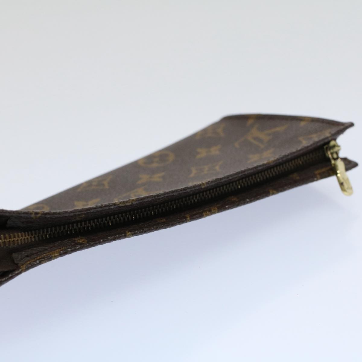 LOUIS VUITTON Monogram Bucket GM Pouch Accessory Pouch LV am5108