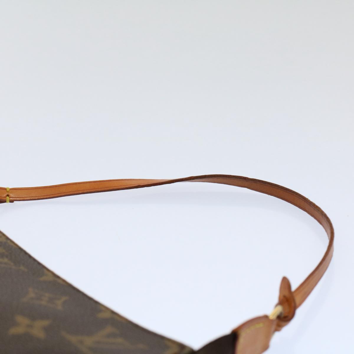 LOUIS VUITTON Monogram Pochette Accessoires Pouch M51980 LV am5109