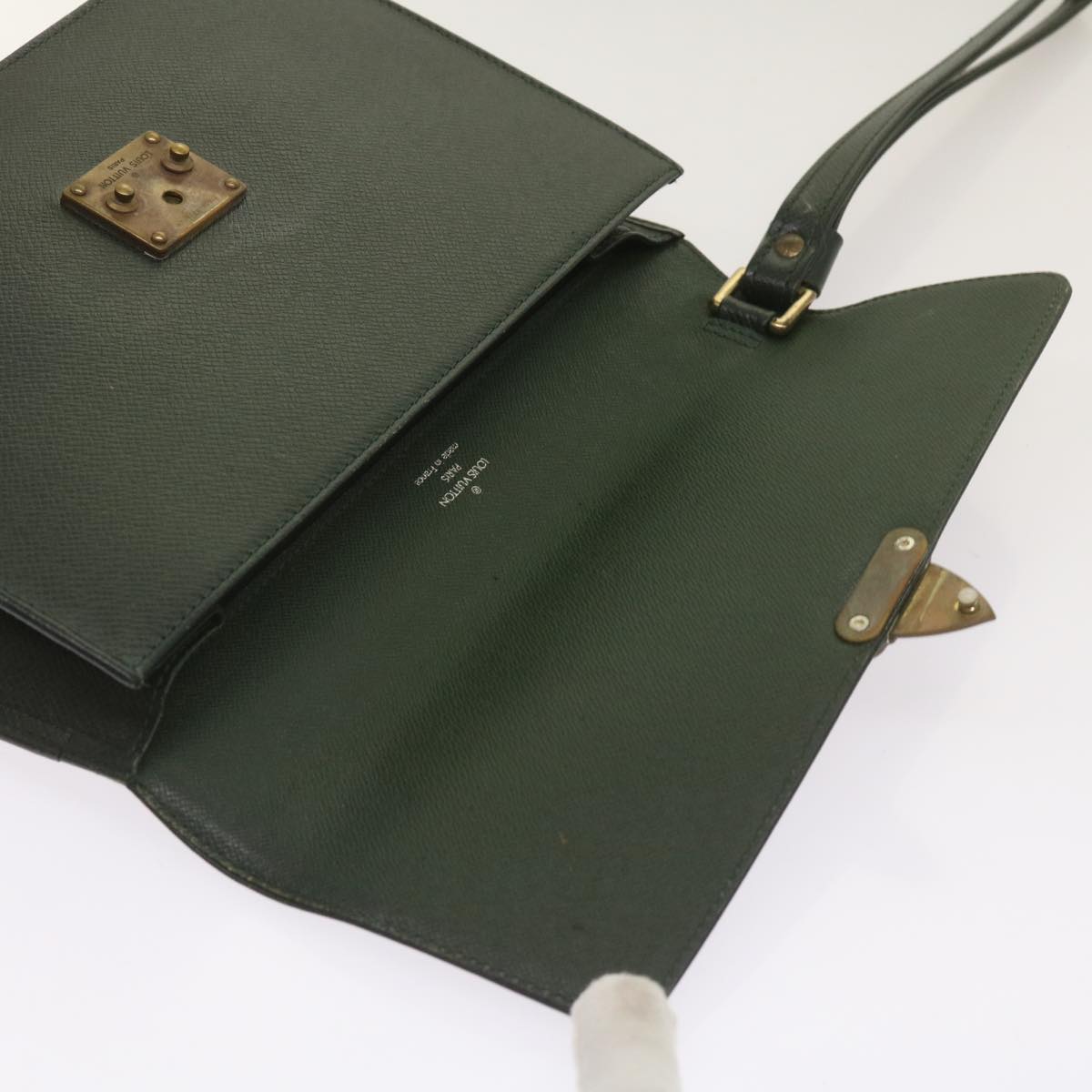 LOUIS VUITTON Taiga Leather Clutch Bag Hand Bag 2Set Green LV am5763