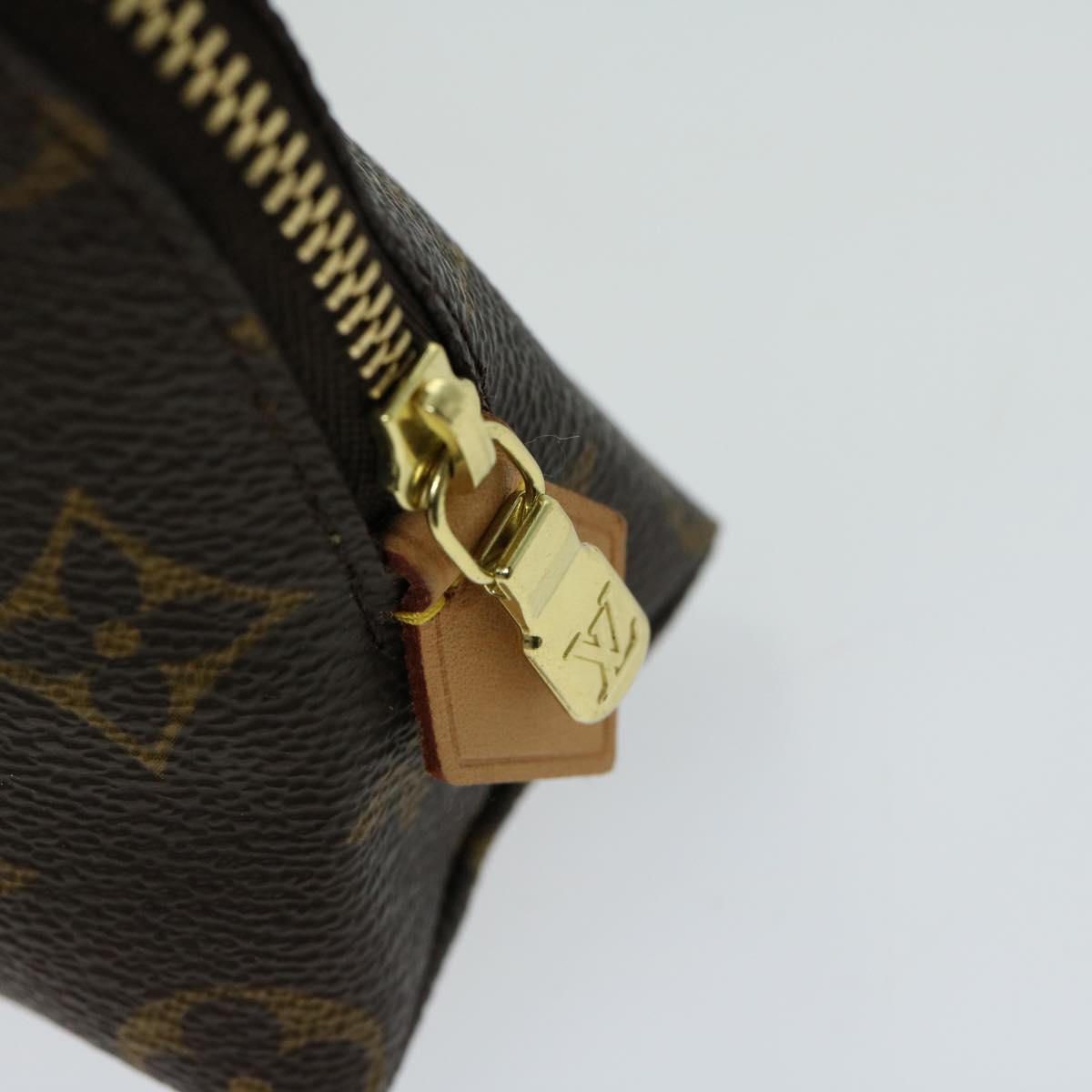 LOUIS VUITTON Monogram Pochette Cosmetic PM Cosmetic Pouch M47515 am5831A