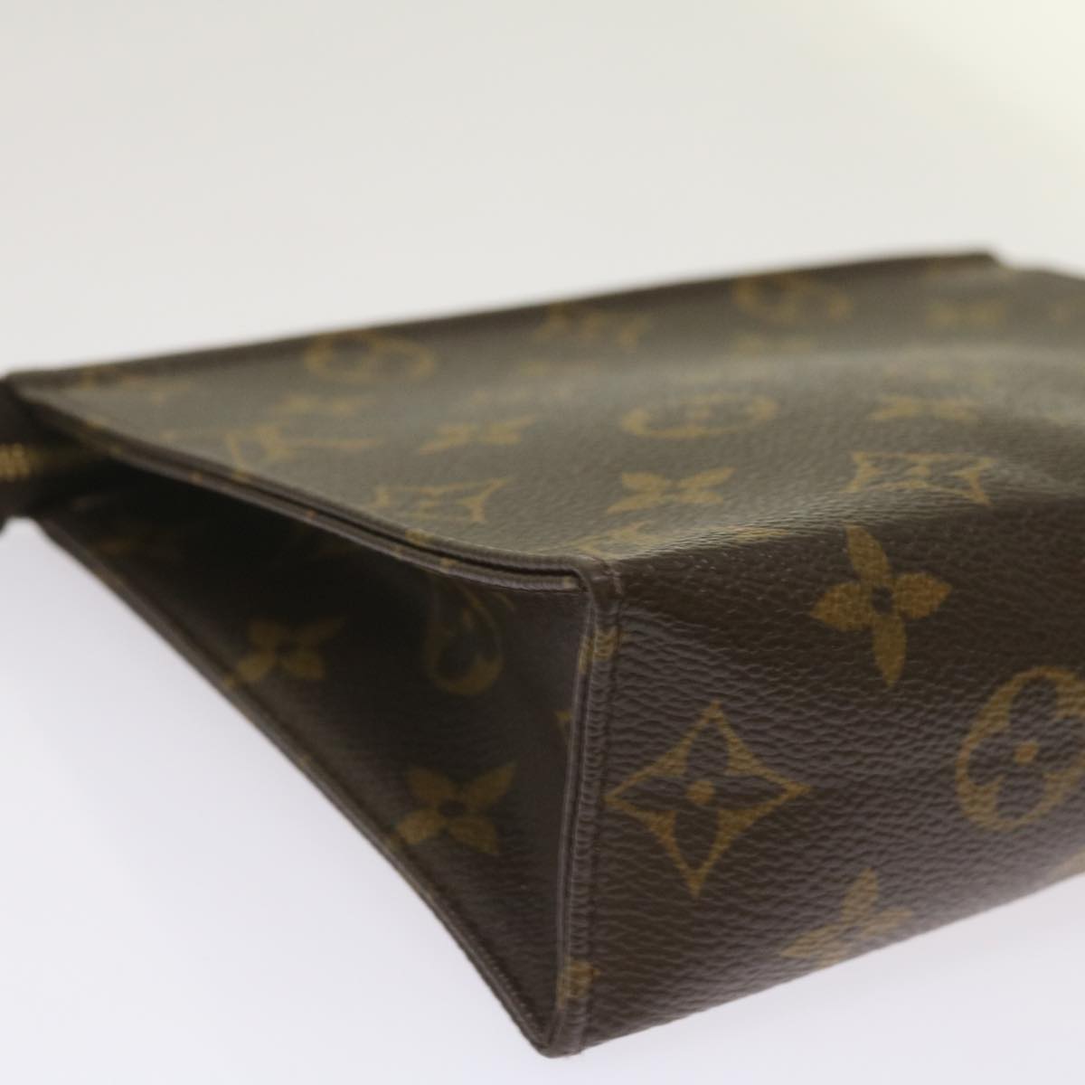 LOUIS VUITTON Monogram Poche Toilette 19 Pouch M47544 LV am5893