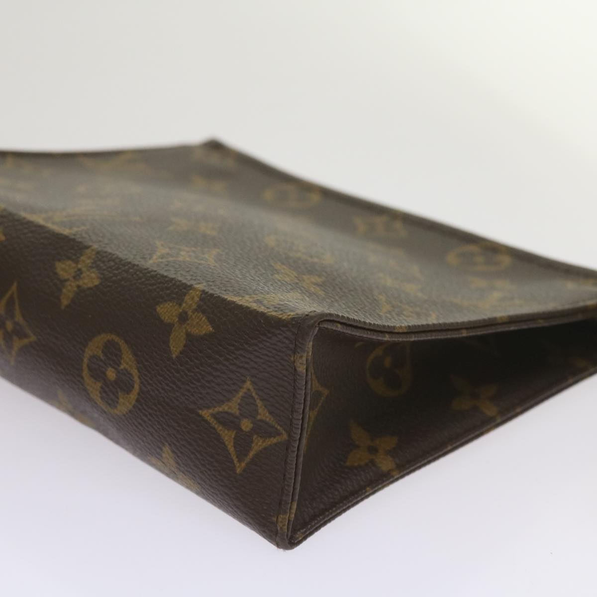 LOUIS VUITTON Monogram Poche Toilette 19 Pouch M47544 LV am5893