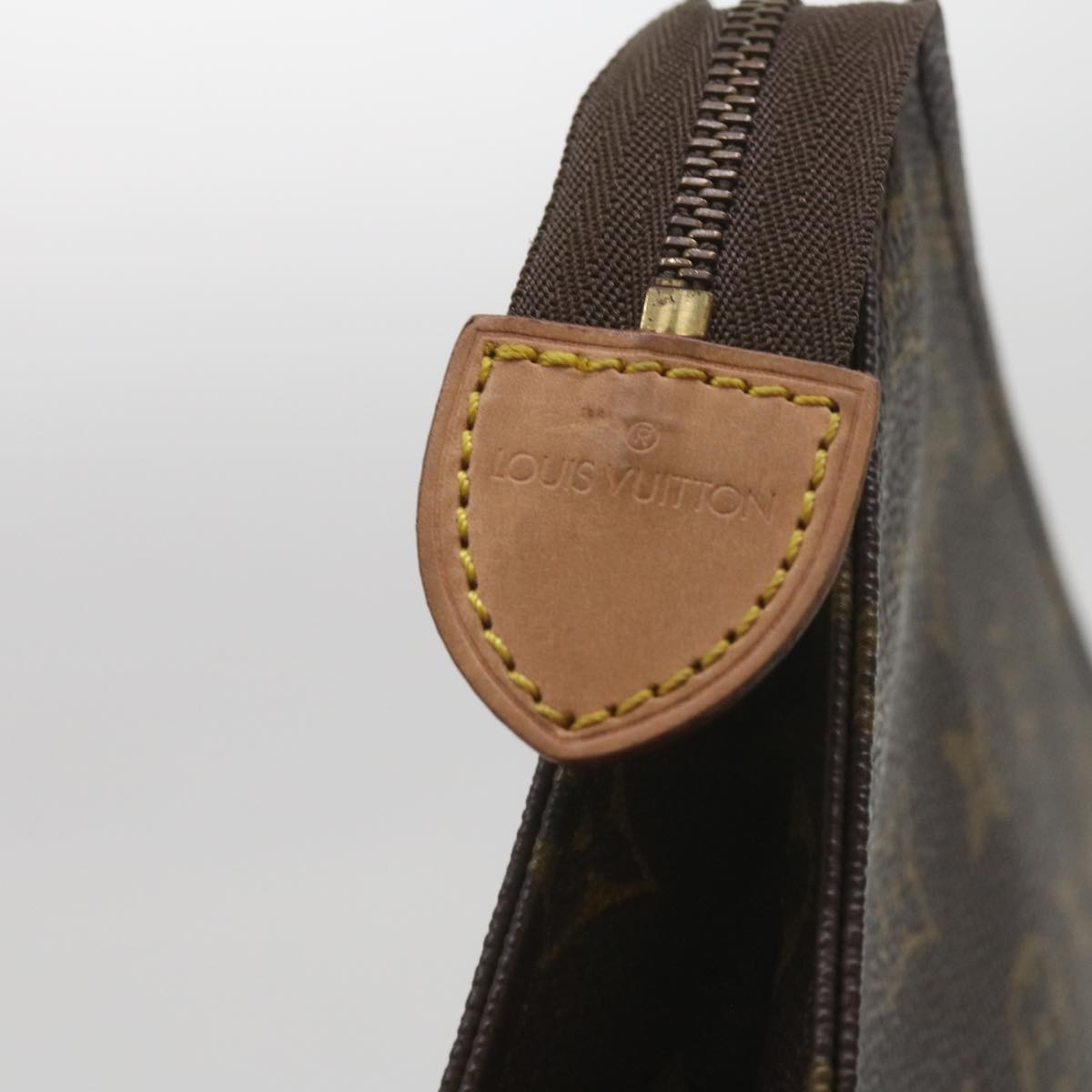 LOUIS VUITTON Monogram Poche Toilette 26 Pouch M47542 LV am5894