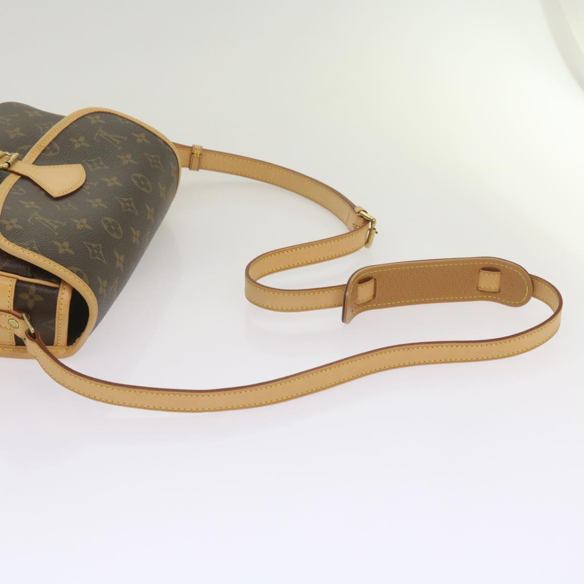 LOUIS VUITTON Monogram Sologne Shoulder Bag M42250 LV am5899A