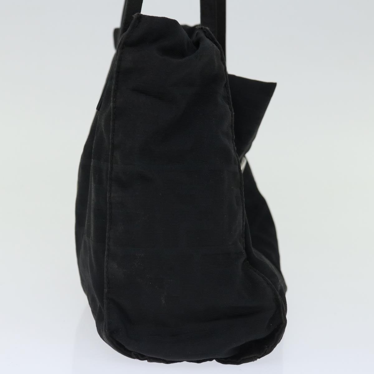 Luxury FendiZucca Canvas Shoulder Bag Blackam5951