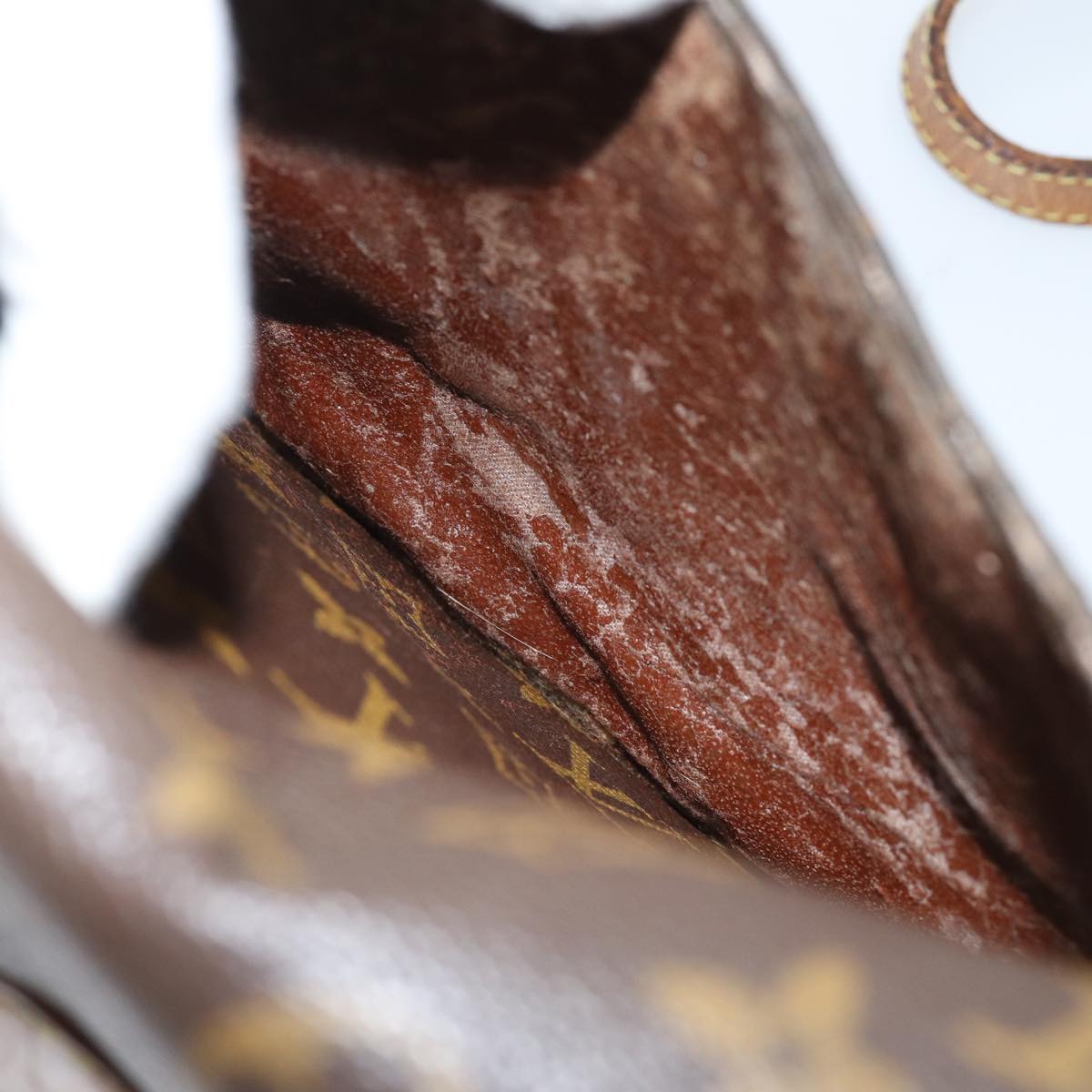 LOUIS VUITTON Monogram Saint Cloud GM Shoulder Bag M51242 LV am6025