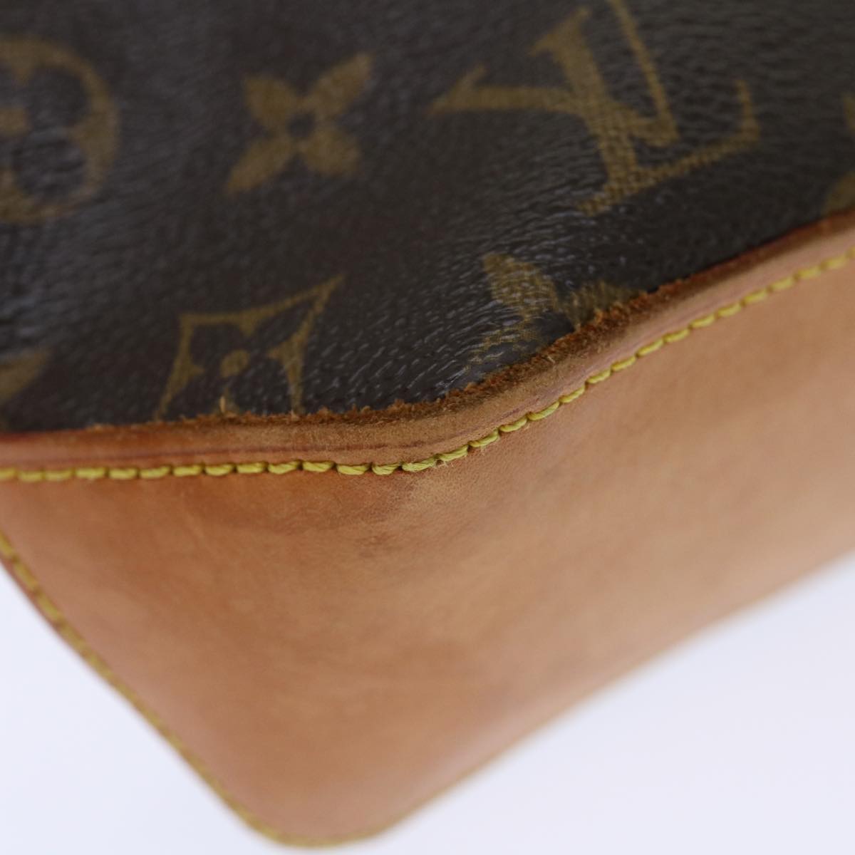LOUIS VUITTON Monogram Panda Trotteur Shoulder Bag M51241 LV am6046
