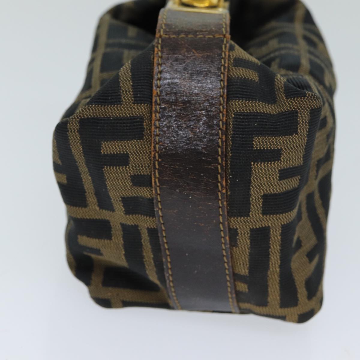 Luxury Fendi Zucca Canvas Hand Pouch Black Brownam6166