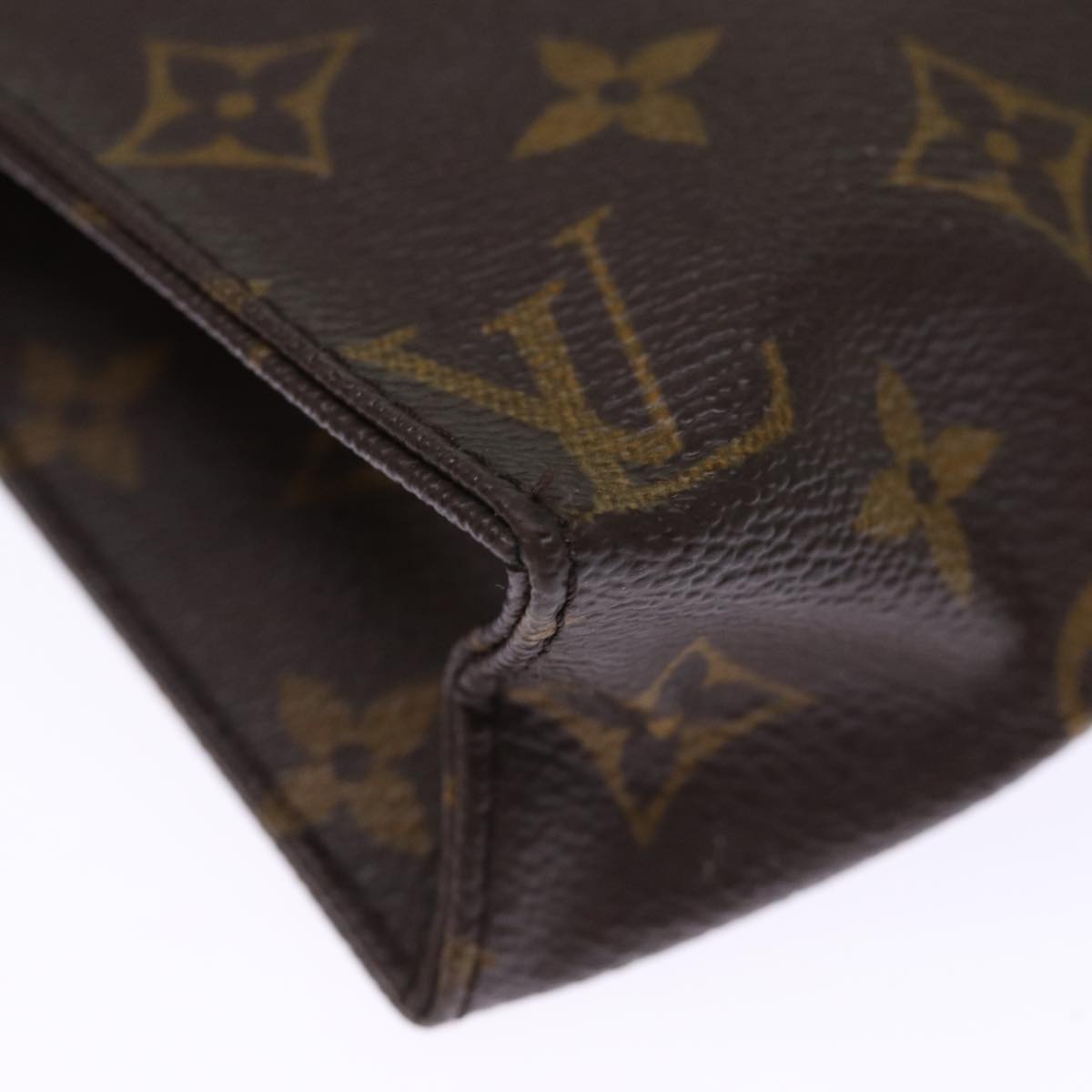 LOUIS VUITTON Monogram Poche Toilette 19 Pouch M47544 LV am6269