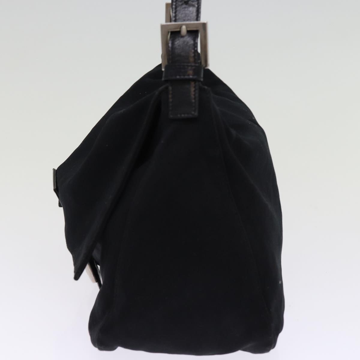 Luxury Fendi Mamma Baguette Shoulder Bag Nylon Blackam6317