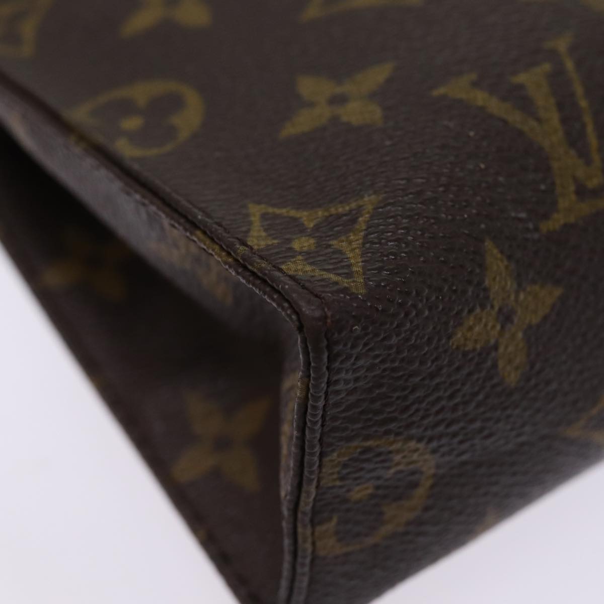 LOUIS VUITTON Monogram Poche Toilette 26 Pouch M47542 LV am6319