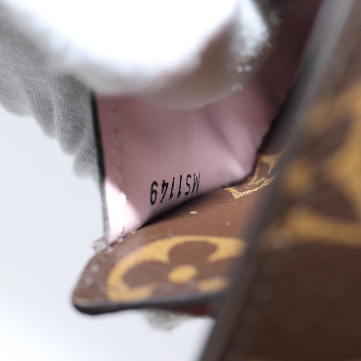 LOUIS VUITTON Monogram Portefeuille Sarah Rose Valerine M62235 LV am6324