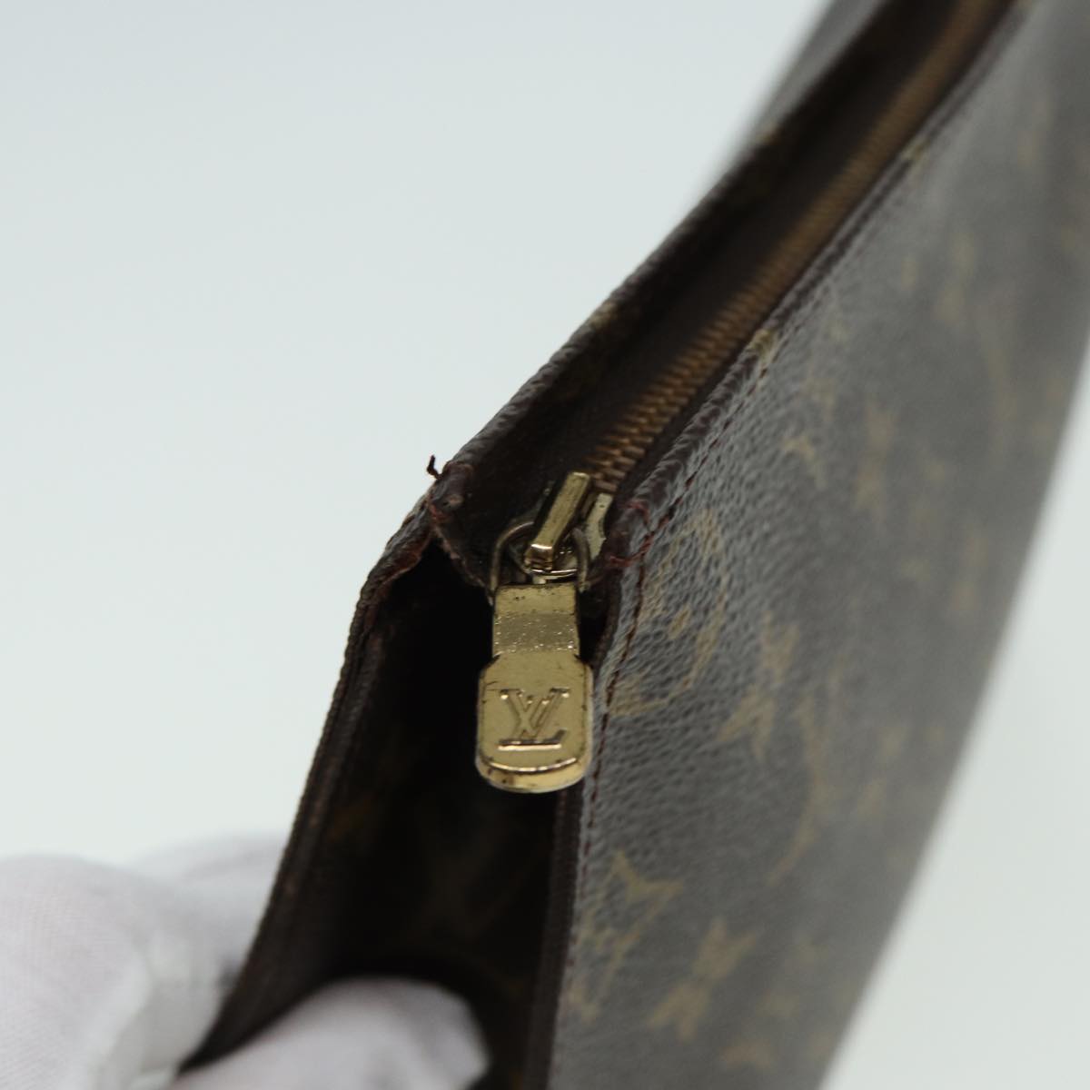 LOUIS VUITTON Monogram Poche Toilette 26 Pouch M47542 LV am6578