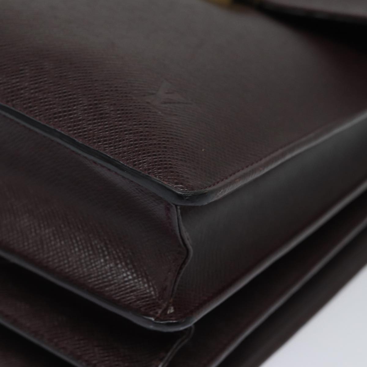LOUIS VUITTON Taiga Serviette Tobol Business Bag Acajou LV am6599