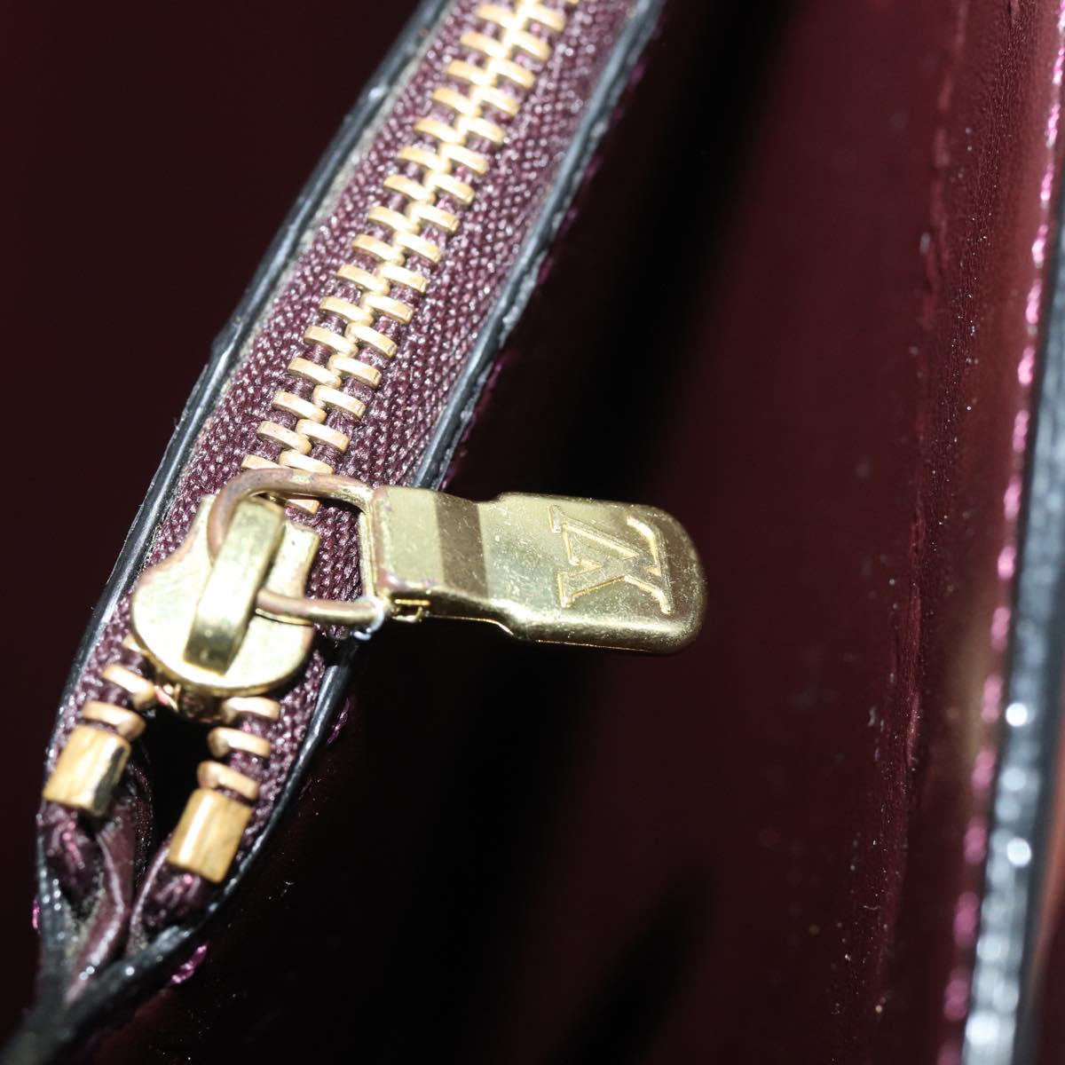 LOUIS VUITTON Taiga Serviette Tobol Business Bag Acajou LV am6599