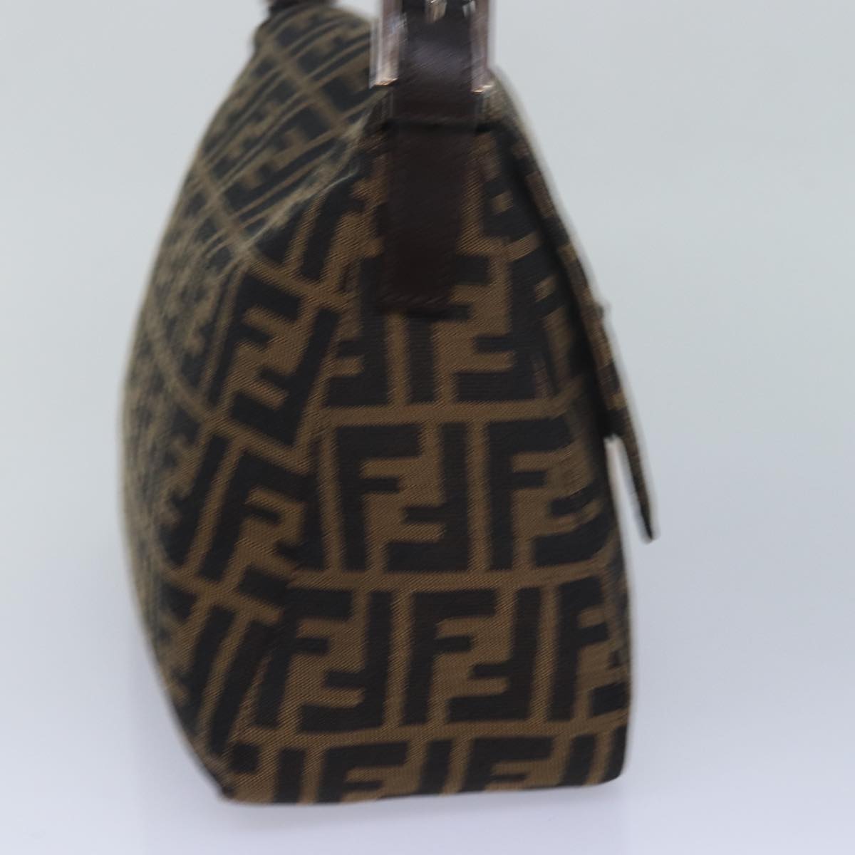 Luxury Fendi Zucca Canvas Mamma Baguette Shoulder Bag Brown Blackam6643A