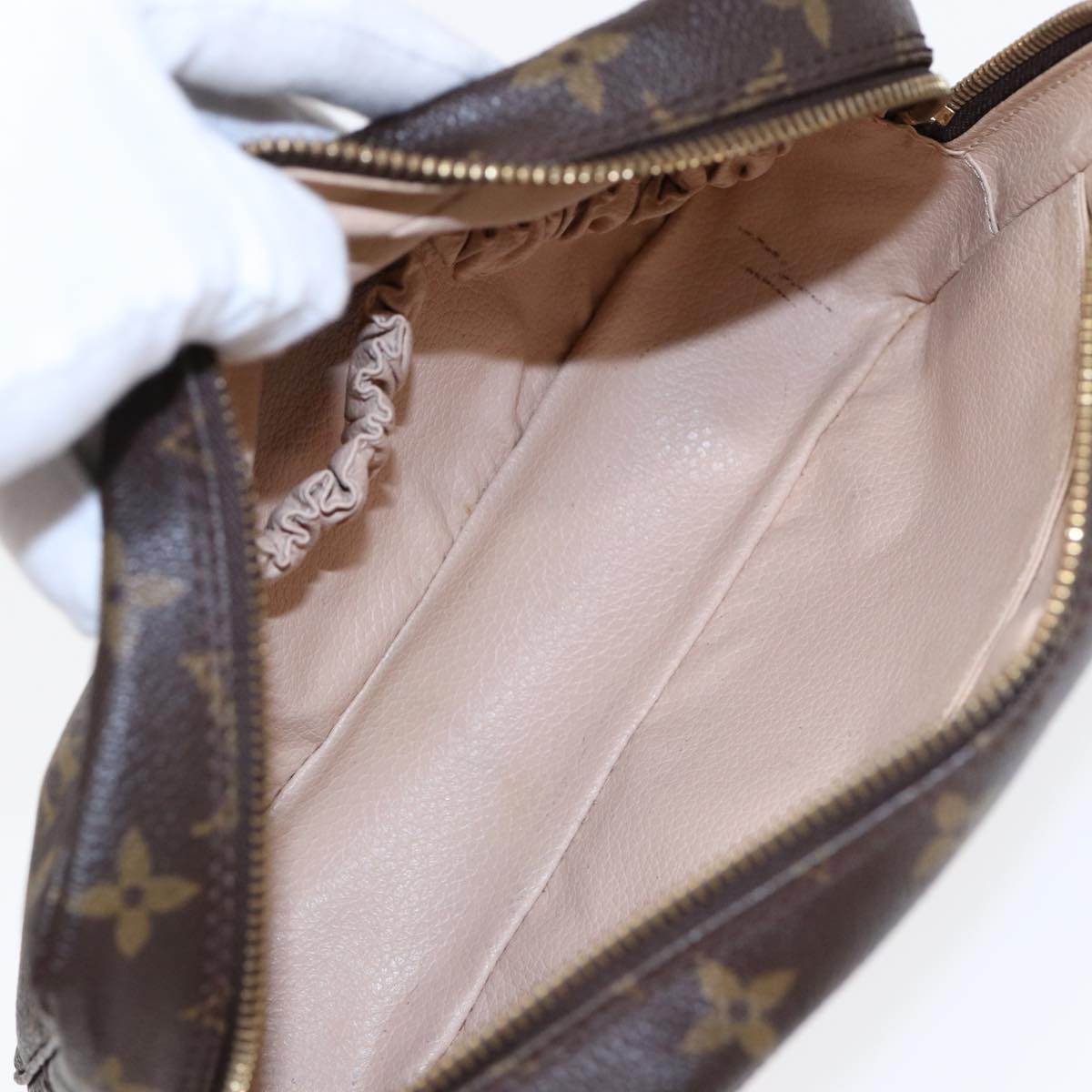 LOUIS VUITTON Monogram Trousse Toilette 23 Clutch Bag M47524 LV am6776
