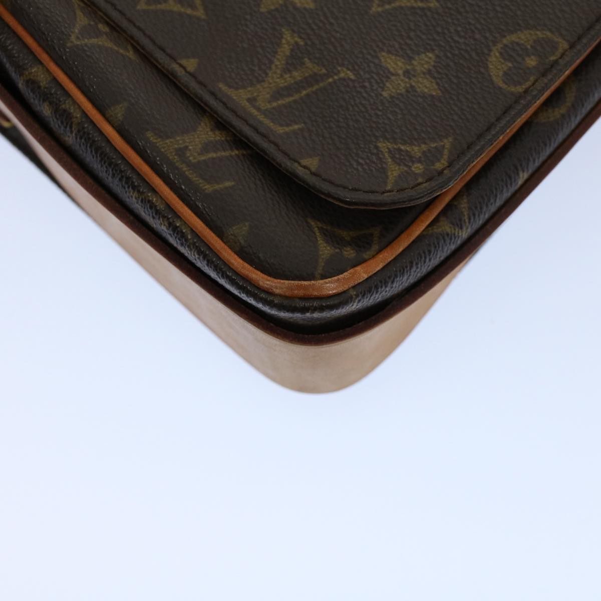LOUIS VUITTON Monogram Cartouchiere GM Shoulder Bag M51252 LV ar10161B