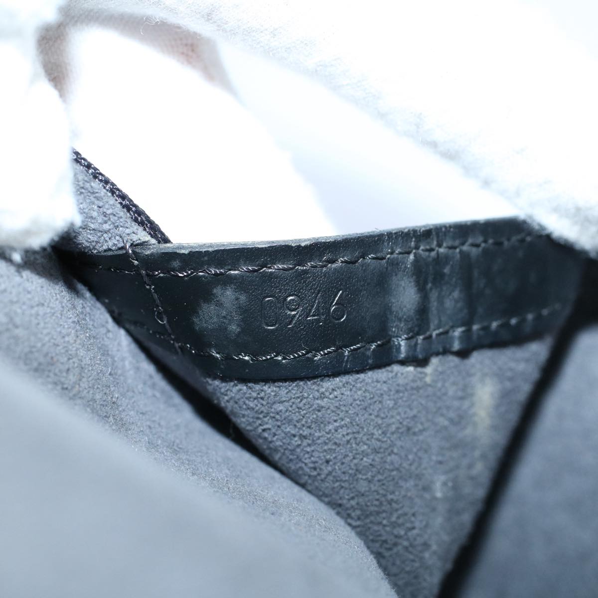 LOUIS VUITTON Epi Coblanc Shoulder Bag Black M52292 LV ar10167B