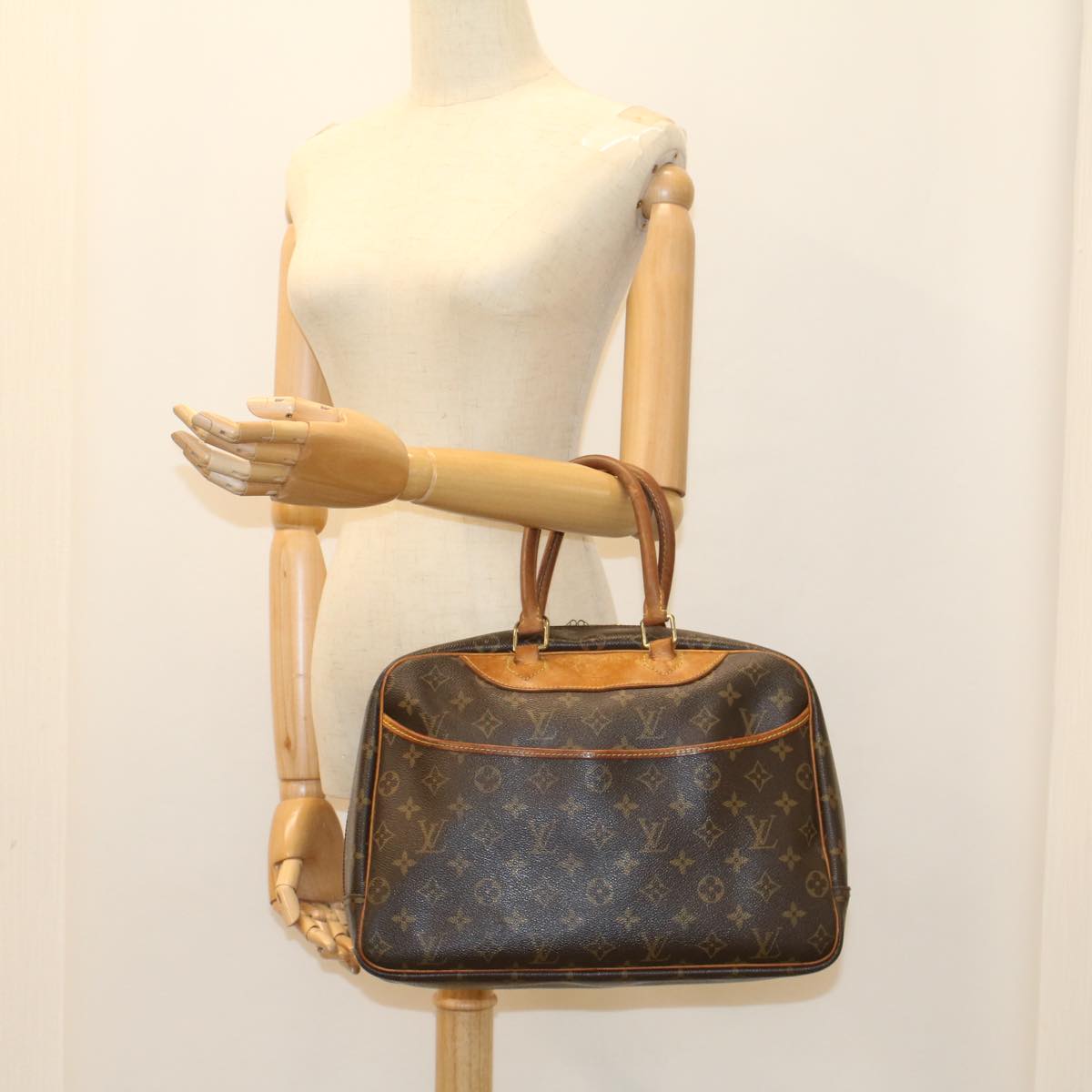 LOUIS VUITTON Monogram Deauville Hand Bag M47270 LV ar10168B