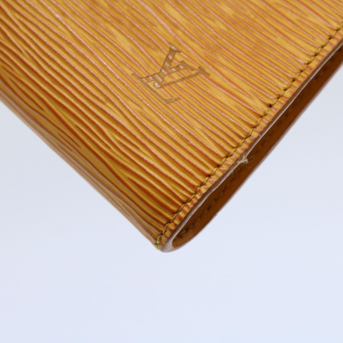 LOUIS VUITTON Epi Pochette Accessoires Pouch Vintage Yellow M52989 ar10195