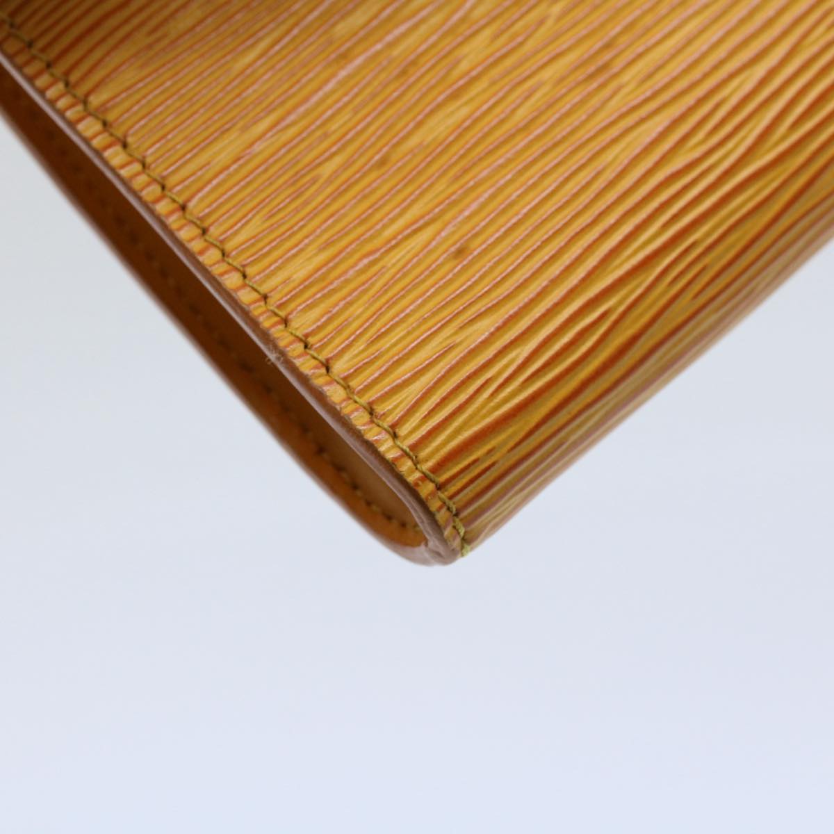 LOUIS VUITTON Epi Pochette Accessoires Pouch Vintage Yellow M52989 ar10195