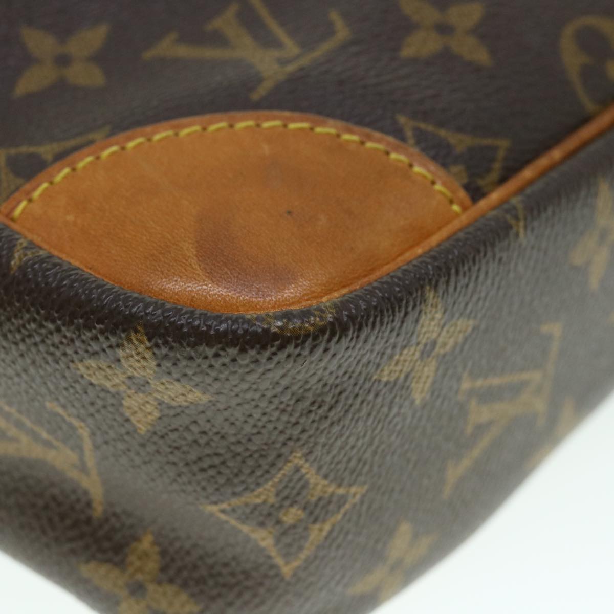 LOUIS VUITTON Monogram Trocadero 27 Shoulder Bag M51274 LV ar10200