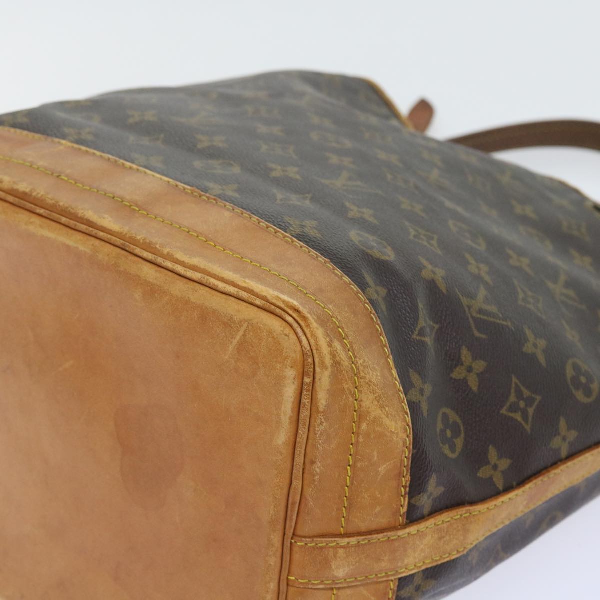 LOUIS VUITTON Monogram Noe Shoulder Bag M42224 LV ar10212