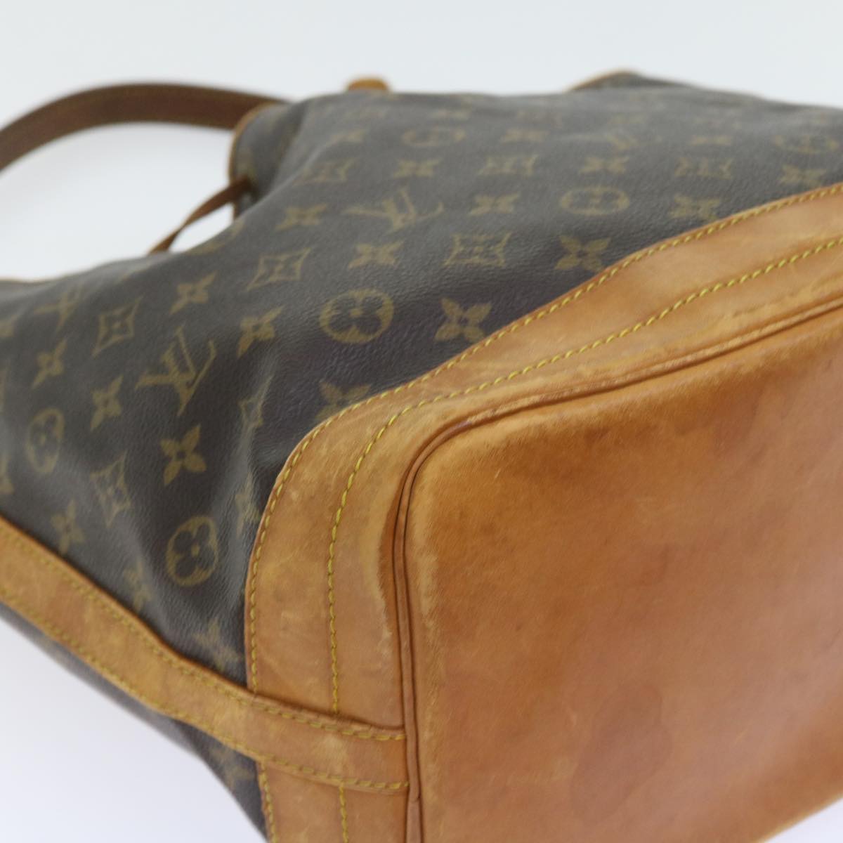 LOUIS VUITTON Monogram Noe Shoulder Bag M42224 LV ar10212