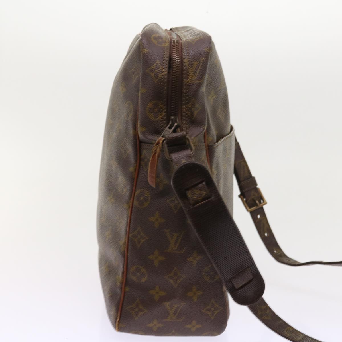 LOUIS VUITTON Monogram Marceau Shoulder Bag No.70 LV ar10213