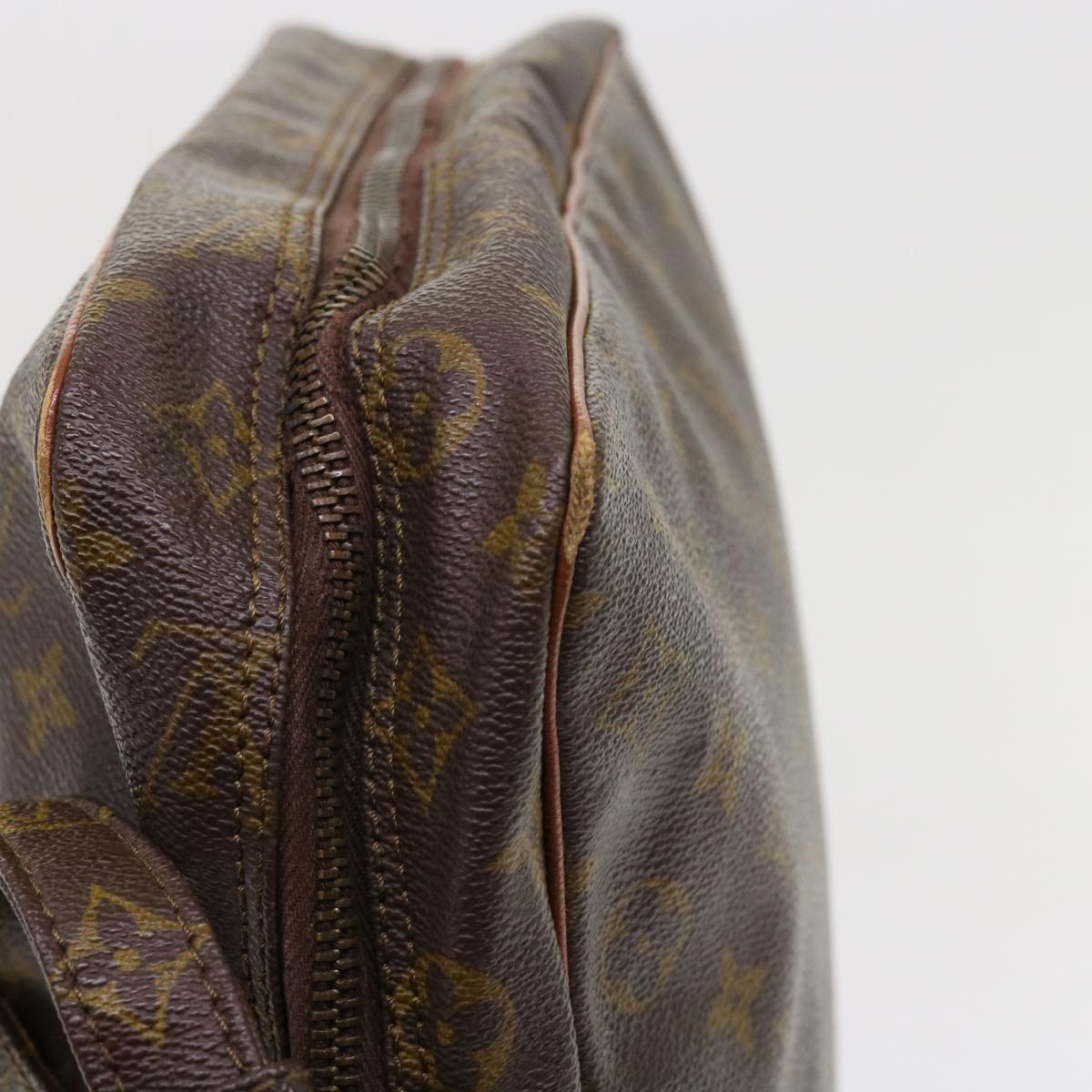 LOUIS VUITTON Monogram Marceau Shoulder Bag No.70 LV ar10213