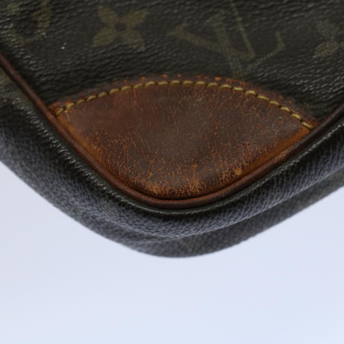 LOUIS VUITTON Monogram Marly Dragonne GM Clutch Bag M51825 LV ar10228