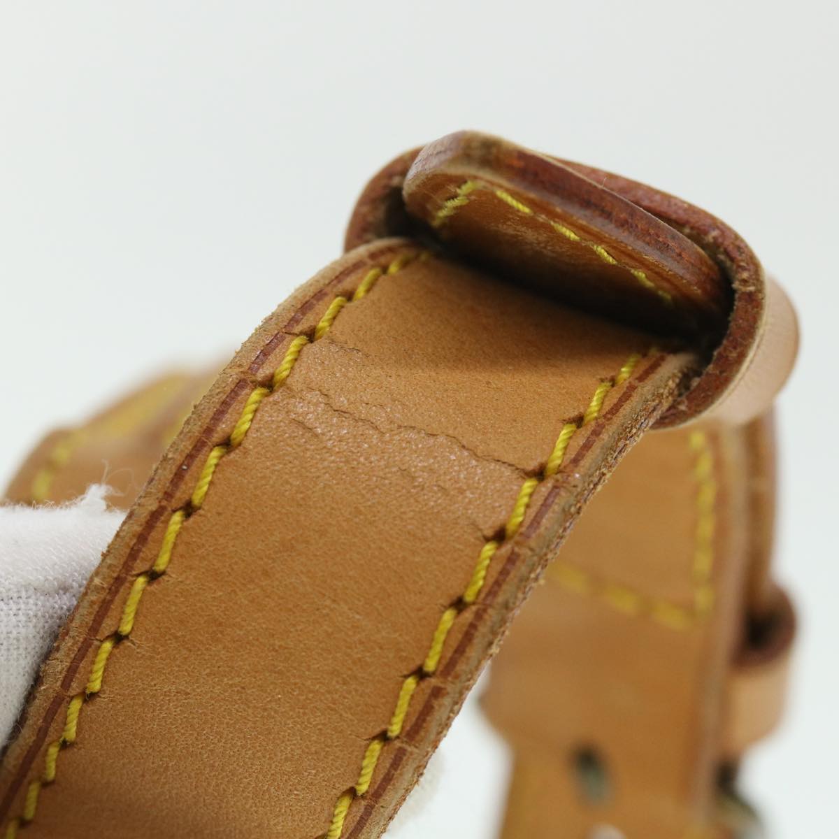 LOUIS VUITTON Adjustable Shoulder Strap Leather 37""-44.1"" Beige ar10292