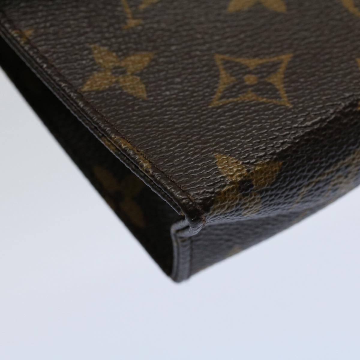 LOUIS VUITTON Monogram Poche Toilette 15 Pouch M47546 LV ar10336