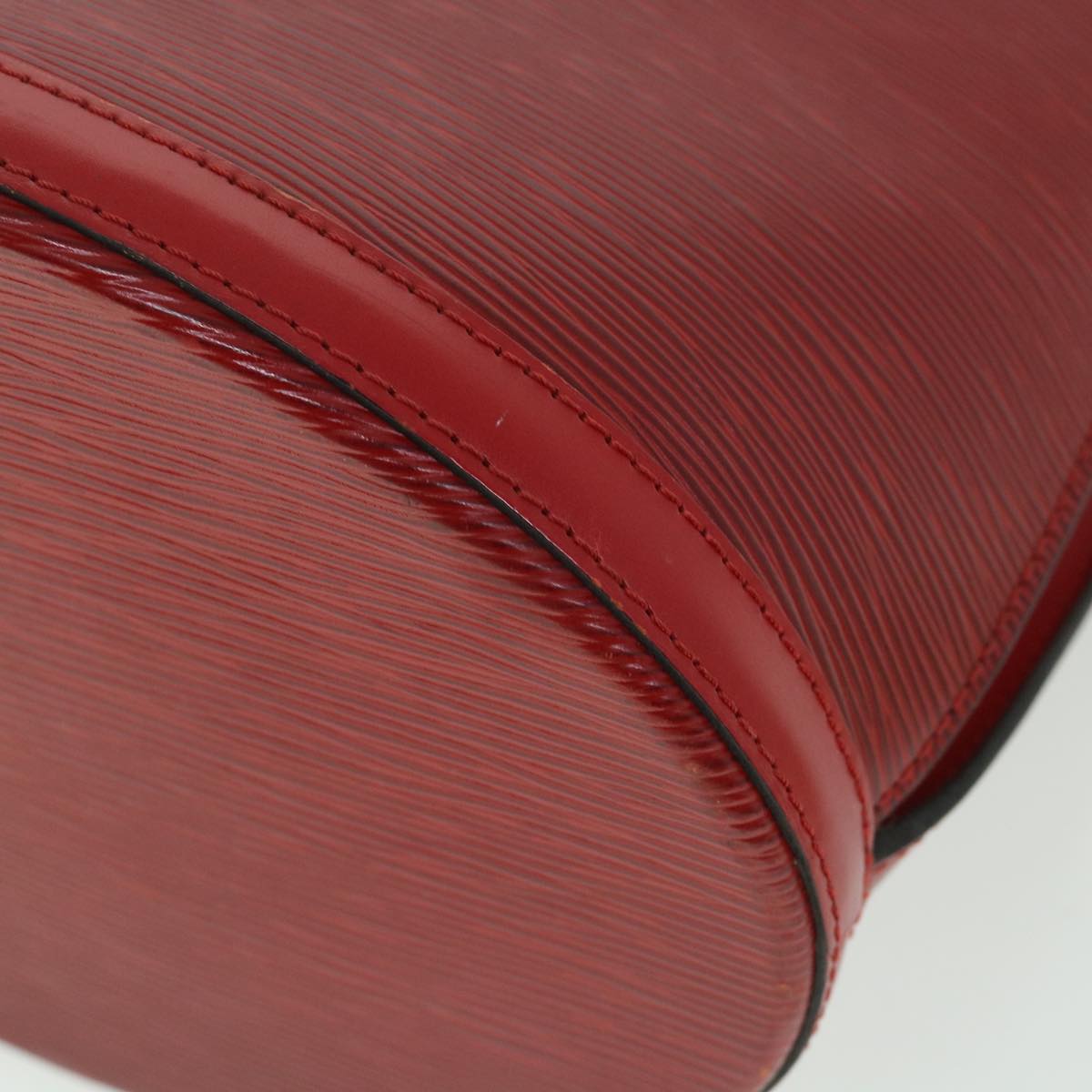 LOUIS VUITTON Epi Cluny Shoulder Bag Red M52257 LV ar10346B