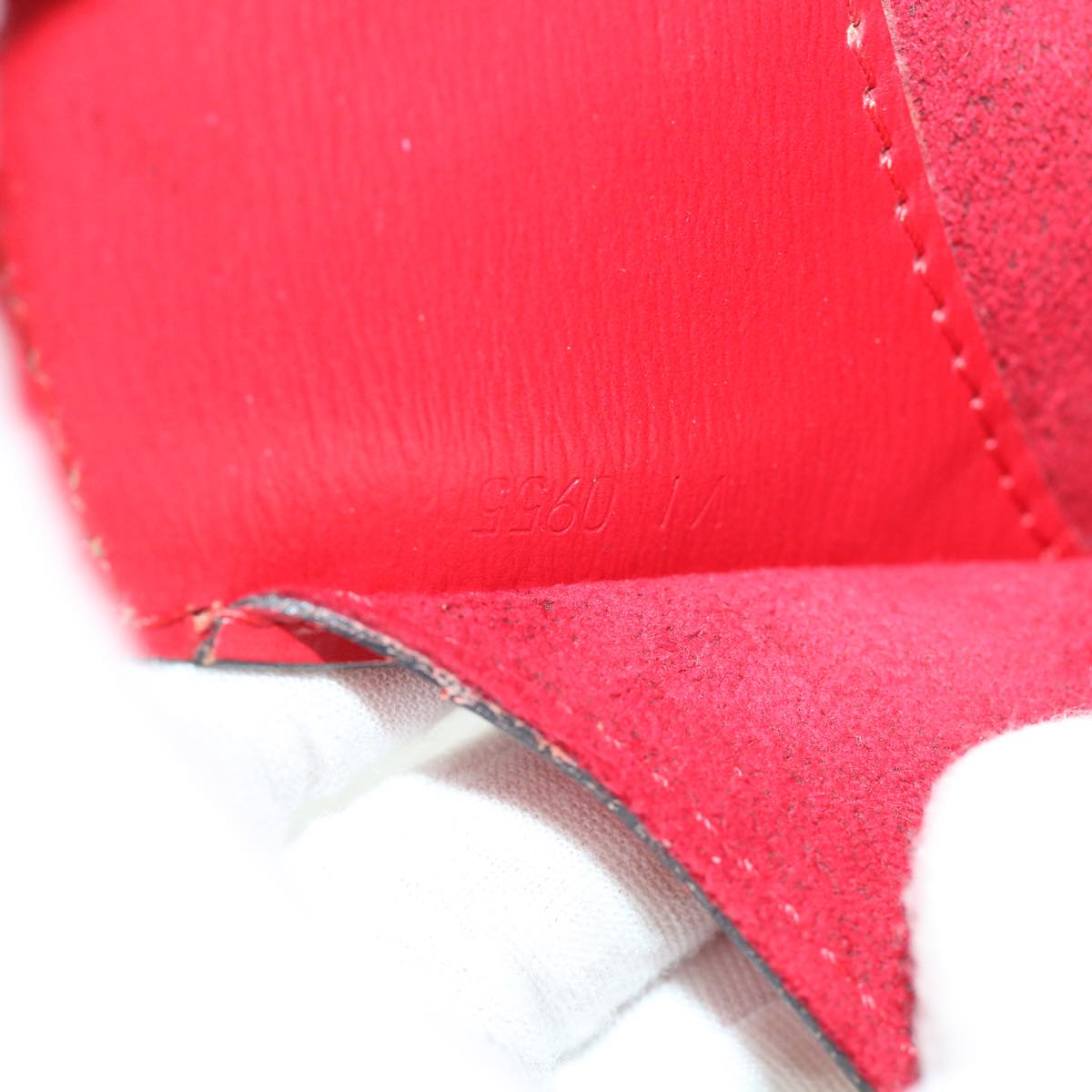LOUIS VUITTON Epi Cluny Shoulder Bag Red M52257 LV ar10346B