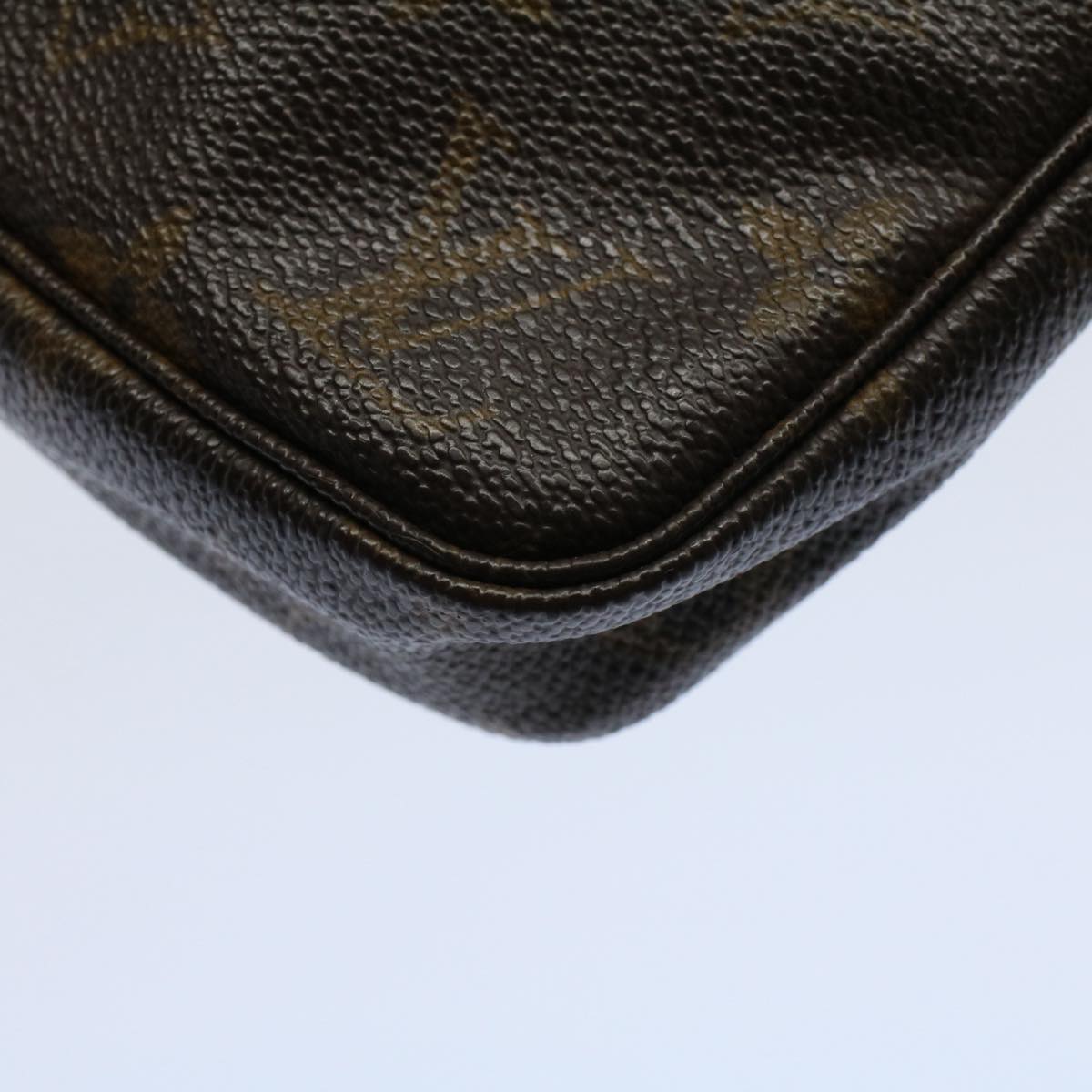 LOUIS VUITTON Monogram Pochette Accessoires Pouch M51980 LV ar10466