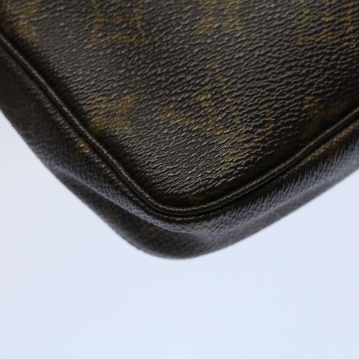 LOUIS VUITTON Monogram Pochette Accessoires Pouch M51980 LV ar10466