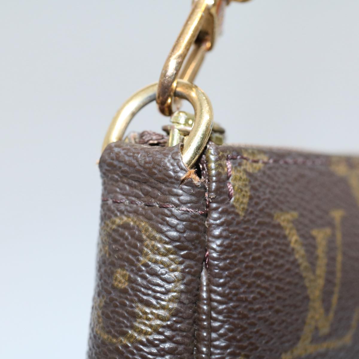 LOUIS VUITTON Monogram Pochette Accessoires Pouch M51980 LV ar10466