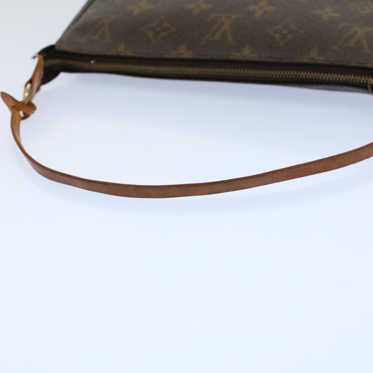 LOUIS VUITTON Monogram Pochette Accessoires Pouch M51980 LV ar10466