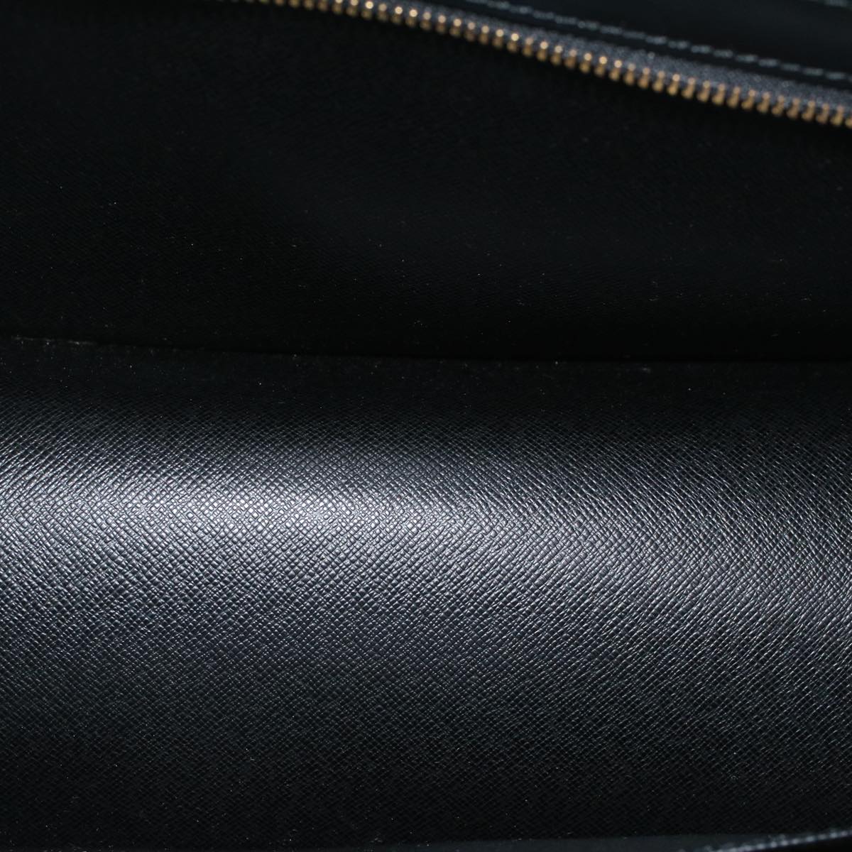 LOUIS VUITTON Epi Sac Triangle Hand Bag Black Noir M52092 LV ar10525B